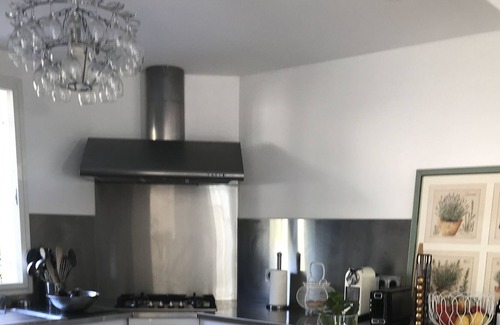 Assas House | Maison de Famille au Calme