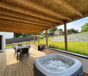Arzal House | Maison de l'écluse