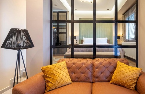 Larissa Apartment | Maison De Luxx , A7 Penthouse