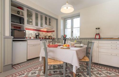 Saint-Pere-en-Retz House | Maison de Maître rénovée avec jardin, terrasse et équipements modernes, au calme de la campagne. - FR-1-306-928