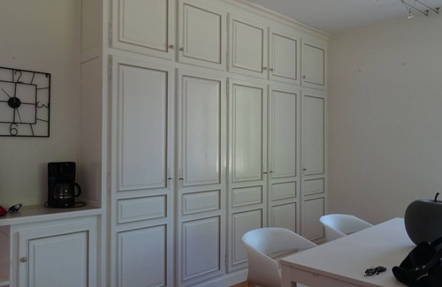 Echourgnac House | Maison de maître and unusual cottage in La Double