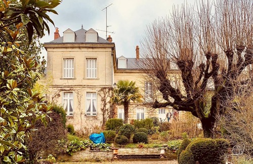 Vouvray House | Maison de Maître Charmante Avec Grand Jardin en Plein Coeur de Vouvray