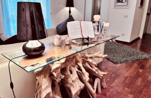 Pesaro Apartment | Maison de Maff