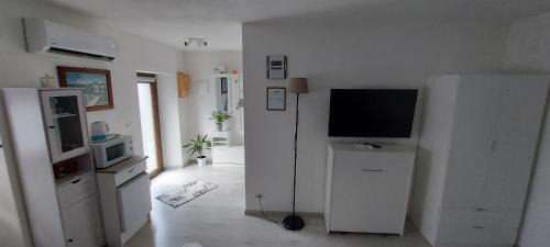 Donnas House | Maison De Marie