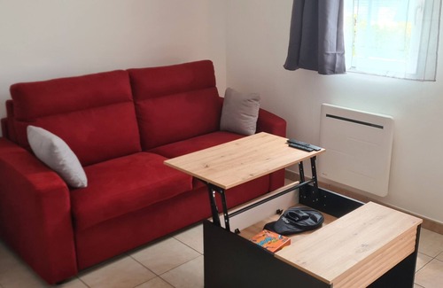 Saint-Nic House | Maison de Vacances à Saint-nic à 700m de la Plage Animaux de Compagnie Acceptés!