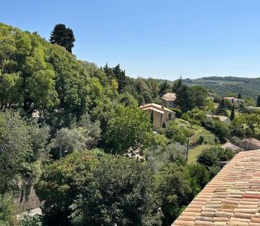 Venterol House | Maison de vacances La Bastide des Poètes Tour du Couridou