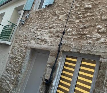 Saint-Jean-de-Fos House | Maison de village