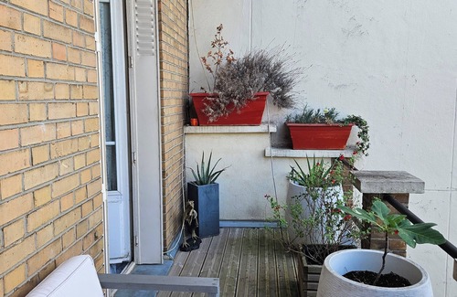 Cœur de Ville House | Maison de Ville à Courbevoie, Située à 10 Minutes à Pied de La Défense et Paris