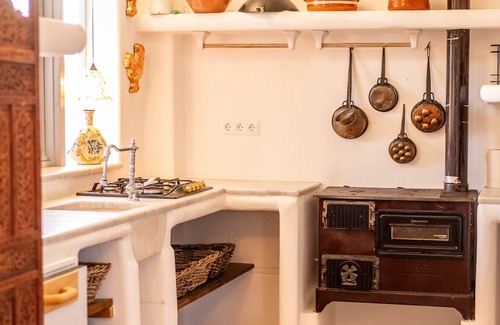 Limni Vouliagmenis House | Maison De Yaya at Heraion Lagoon