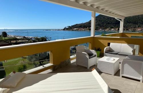 Fiumaretta Hotel | Maison Del Magra