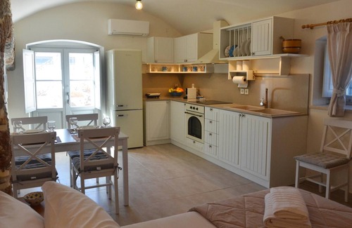 Kalymnos House | Maison Des Clementines