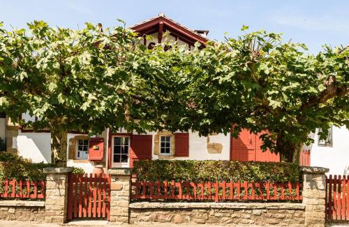 Sare Bed & Breakfast | Maison Dominxenea