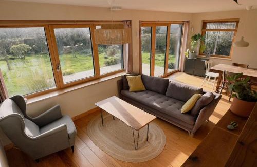 Ferel House | Maison en bois à la campagne proche vilaine