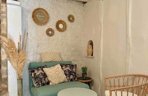 Moret-sur-Loing House | Maison en plein coeur de la cité médiévale de Moret-sur-Loing avec jardin !