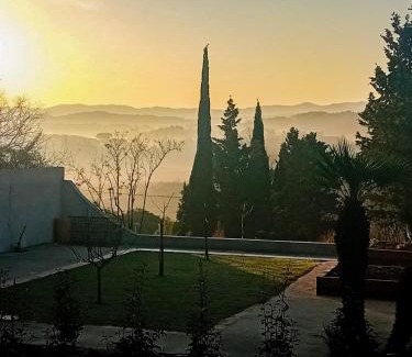 Berriac Bed & Breakfast | Maison Joyeuseté, Cité de Carcassonne 7 min, Piscine 20m chauffée toute l'année, Clim, Parking