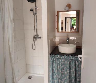 Loupiac Apartment | Maison Juliette