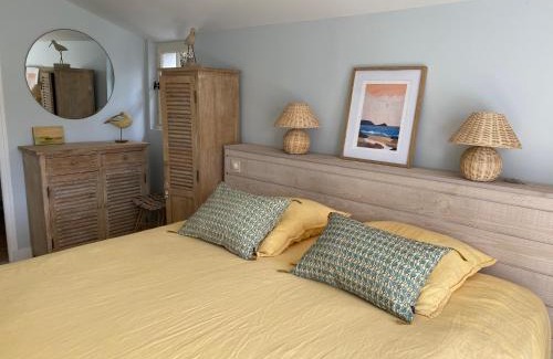 Bangor House | Maison "Ker Galinette " , Belle-Ile-En-Mer, Piscine chauffée et Jacuzzi