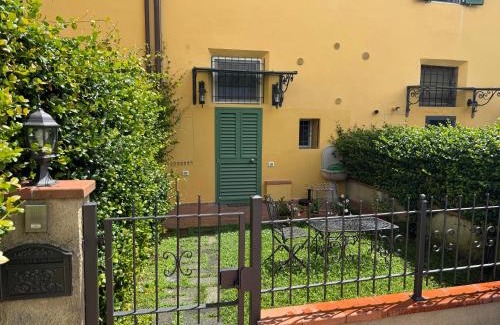 Capostrada Apartment | Maison L'Incanto Pistoia