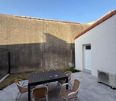 La Celle-sous-Gouzon House | Maison La Pornicaise 11