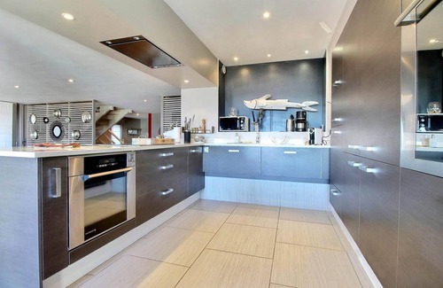 Morbihan Apartment | Maison "les pieds dans le sable" Vue mer