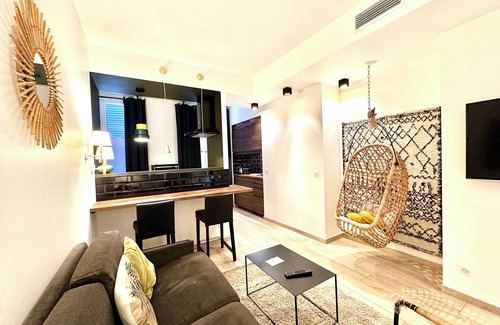 Chalons-en-Champagne Hotel | MAISON LIA