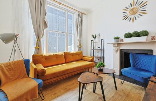 Fulham Apartment | Maison Lilliè With AC - NEW