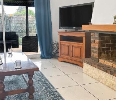 Tours House | Maison lumineuse, jardin et Wi-Fi gratuit