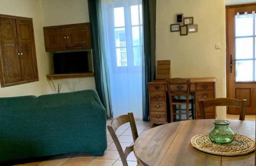 Monpazier House | Maison Médiévale avec jardin