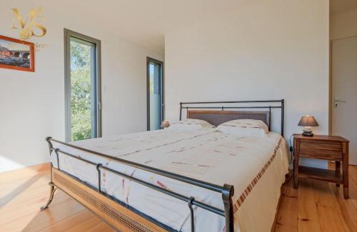 Bergerac Apartment | Maison Moderne avec Piscine au Cœur des Vignes