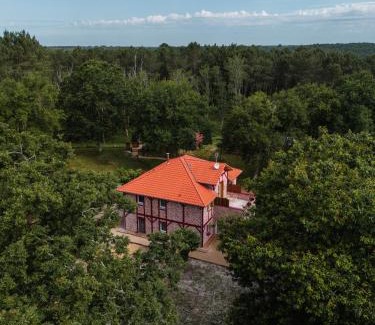 Onesse-et-Laharie Bed & Breakfast | Maison Montaut