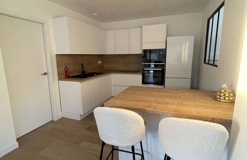 Asserac House | Maison Neuve 110m2, 8 Minutes a Pieds de la Plage