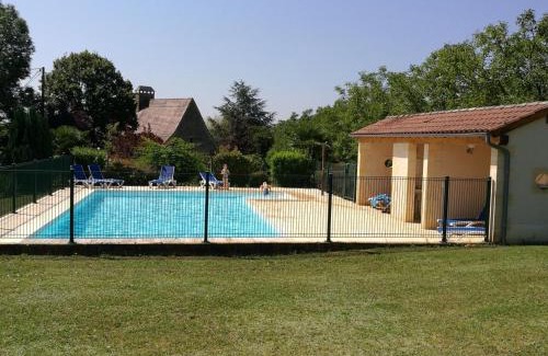 Daglan House | Maison périgourdine avec piscine, cheminée, Wifi, parking, animaux admis - FR-1-616-75