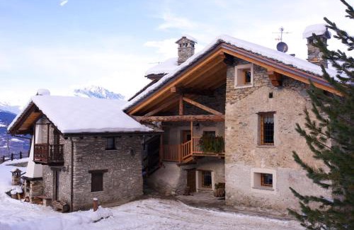 Charvensod Apartment | Maison Peroulaz