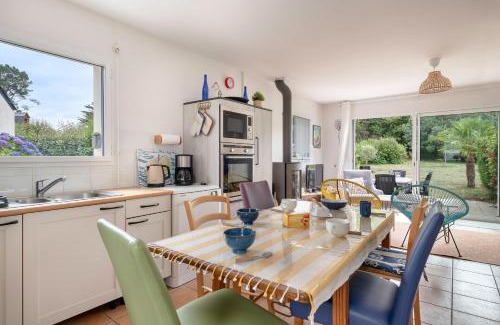 Arzon House | Maison pour 5 - Grand jardin - 700m de la plage