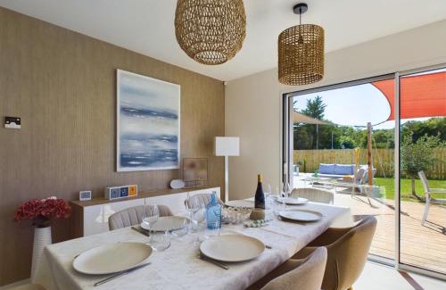 Saint-Hilaire-de-Riez House | Maison pour 6 adultes avec piscine