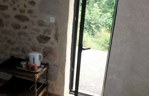 Capdenac Villa | Maison Quercynoise au Calme Avec Piscine