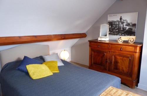 Franchesse House | Maison rénovée à Franchesse avec grand jardin et animaux admis - FR-1-489-221