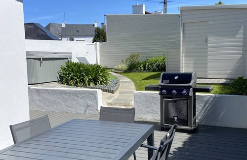 Carantec House | Maison Rénovée au Cœur de Carantec Avec SPA