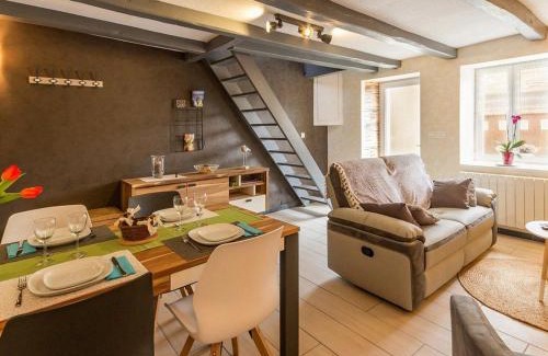 Blain House | Maison rénovée avec jardin près du Canal de Nantes à Brest, idéale pour pêche et escapades nature - FR-1-306-870