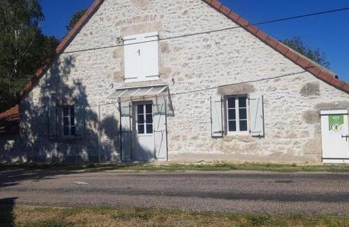 Rongeres House | Maison rénovée en campagne avec jardin privé et tout confort, près de Vichy - FR-1-489-381