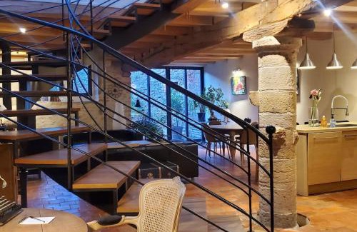 Cluny House | Maison romane avec jardin dans le centre de CLUNY