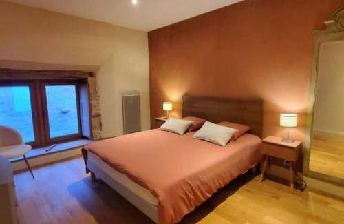 Cluny House | Maison romane avec jardin dans le centre de CLUNY