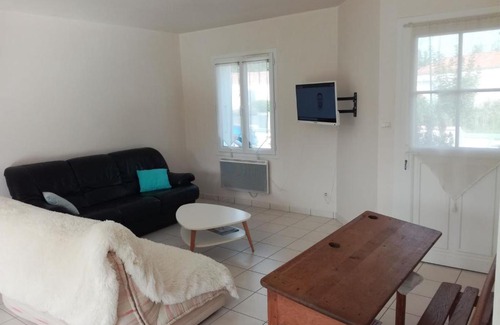 Saint-Michel-en-l'Herm House | Maison Saint-Michel-en-l'Herm, 3 pièces, 4 personnes - FR-1-476-96