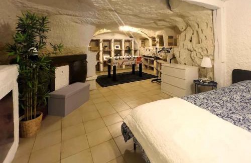Rochecorbon House | Maison Semi-Troglodyte avec 4 vélos