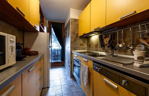 Courmayeur Apartment | Maison Simone- Wifi -Parking & Mountain View
