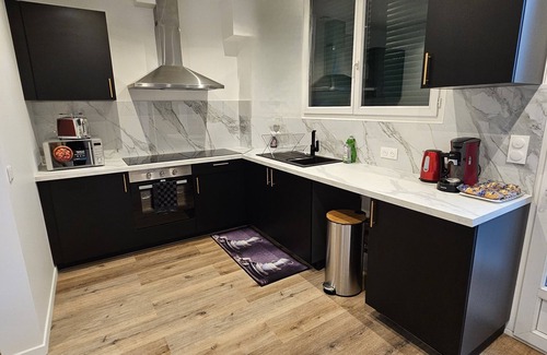 La Courade House | Maison Spacieuse et Confortable - Parking Gratuit