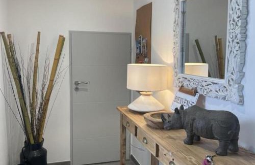 Louroux-Hodement House | Maison spacieuse avec piscine privée et jardin en pleine nature - FR-1-489-455