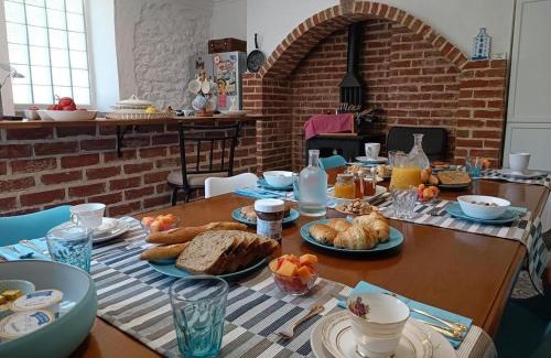 Saint-Vincent-Rive-d'Olt Bed & Breakfast | Maison sur le Lot