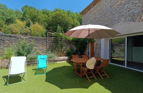 Saint-Vincent-Rive-d'Olt Bed & Breakfast | Maison sur le Lot