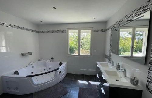 Fondettes House | Maison tout confort en Touraine 4 chambres